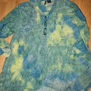 New Directions Watercolor Pattern Henley Jacket in Blue and Yellow